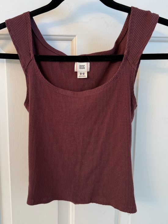 BDG Tops - BDG Ribbed Scoop Tank Top in Dusty Mauve